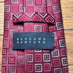 Bergamo New York Burgundy Geometric Men's Tie